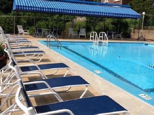 hudson community pool